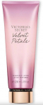 Victoria&acute;s Secret Velvet Petals Body Lotion 236 ml