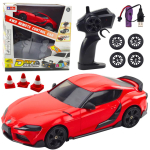 M&auml;nguala | PC | Konsoolid | Tarvikud // Raadio teel juhitavad m&auml;nguasjad ja tarvikud // Auto Sportowe Do Driftu Wymienne Koła Zdalnie Sterowany RC 4WD Czerwone