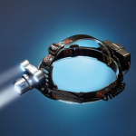 Lightings tiross  Tiross Galvas lukturis uzladejams ar 10W CREE LED + 2x1W COB LED  gaismas fokuss