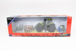 TOMY Britains Metallic Green Valtra Kit 43323