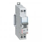 Changeover switch - 2-way - 250 V - 32 A - 1 module