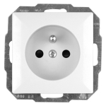 Elektrimaterjalid // Elektrimaterjalide v&auml;ljam&uuml;&uuml;k | Madalate hindade kampaaniad // Gniazdo wtyczkowe pojedyncze p/t, 2p+z, 16a, 250v (moduł)