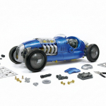 VINTAGE CAR RACER
