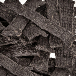 PETITTO Dried meat strips Game - dog treat - 400g