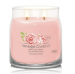 Yankee Candle Fresh Cut Roses Scented Candle 368 g