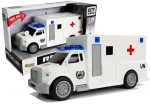 M&auml;nguala | PC | Konsoolid | Tarvikud // M&auml;nguasjad ja m&auml;ngud lastele // Auto Ambulans z napędem Karetka Pogotowia 1:20 z dźwiękiem