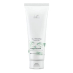 Wella Professional Nutricurls Waves & Curls attīro&scaron;s kondicionieris viļņainiem un cirtainiem matiem 250ml