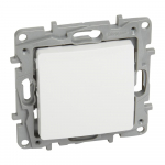 Intermediate switch Niloe - 10 AX - 250 V - automatic terminals - white