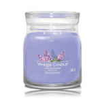 Yankee Candle Lilac Blossoms Scented Candle 368 g