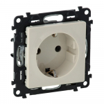 2P+E socket with shut. Valena Life -German std -VDE compliant -16A -250V -ivory