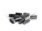 ELECTROLYTIC CAPACITOR SET - 120 PCS - 1&micro;F TO 1000&micro;F