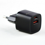 Adapter Evelatus  USB-A and USB-C 30W Max / EU charger Black