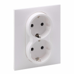 SUNO 2X2P+E SOCKET SCHUKO STANDARD AUTO TERMINALS SHUTTERED WHITE