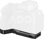 SmallRig 6033 Baseplate with AirTag Slot for Sony Alpha 7 V / 7R V / 7 IV