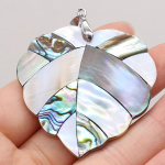 Looduslik valge kestaga ripats kaelakee mood ehted lehekuju Trendikas Abalone Shell kaelakeed kingiideed ehted hulgim&uuml;&uuml;k armastatud kingitused 50x50mm