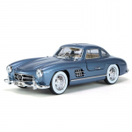 1/24 Benz 300SL Vintage Diecast Sulamist Miniatuurne M&auml;nguauto Mudel Tagasit&otilde;mbamine Heli Valgus Klassikaline Kollektsioon Kingitus Poisile