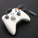 USB Filaire Game Pad Contr&ocirc;leur Manette Poign&eacute;e de jeu pour Microsoft Xbox 360 - Xbox 360 Slim - PC avec syst&egrave;me Win7 (Blanc)