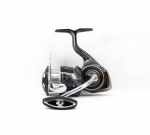 Daiwa Reel Spinning 24 Luvias PC LT3000-XH (9047)