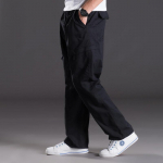 Suures suuruses meeste vabaaja pestud mitme taskuga t&ouml;&ouml;p&uuml;ksid &ndash; puuvillane, elastne v&ouml;&ouml;koht, l&otilde;dvestunud istuvus 3XL for 170-195 lbs