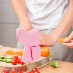 Finger Guard Cut Slice Security Guard, Lightweight Easy to Use Sturdy Kitchen Cutting Aid Knife Grip must