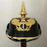 Saksa Preisimaa Pickelhaube kiiver, keiserliku ohvitseri naelkiiver t&auml;iskasvanutele LARP-ks, cosplay taaslavastussoomus