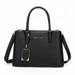 Suure mahutavusega k&auml;ekott T&ouml;&ouml;le sobiv &Uuml;he &otilde;larihmaga Crossbody Naiste kott must