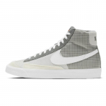 Nike Blazer Mid 77 Patch - Suitsuhallid tossud Rula kingad DD1162-001 40.5