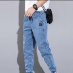 Meeste mood Must Sinine Hall Teksad T&auml;navar&otilde;ivad Jogger Pants P&uuml;ksid Plus Suurus 8XL Vabaaja Sirge T&auml;navar&otilde;ivad Pingutuspael elastne v&ouml;&ouml;koht lahtised teksad M sinine