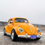 Uus 1:18 Klassikalist autot M&otilde;rtsukas 1955 Sulamist autovorm Heli ja valgusega T&otilde;mba tagasi Laste m&auml;nguasi Kogumisobjekt S&uuml;nnip&auml;evakingitus oranž