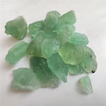 Looduslikud fluoriidikristallid t&ouml;&ouml;tlemata kivid mineraalid tervendavad kristallid v&auml;&auml;riskivid Eksemplarid kogutavad kodukaunistused S roheline