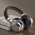 Retro juhtmeta peakomplekt: Tugevad bassi stereo Bluetooth-k&otilde;rvaklapid sportimiseks ja arvutisse must/h&otilde;be