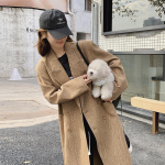 Suured rev&auml;&auml;rid, lahtine matt retro kaherealise tekstuuriga mitmek&uuml;lgne &otilde;huke linane &uuml;likond, pikk mantel naistele S