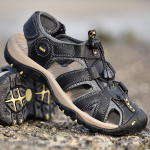 Suvised meeste rannasandaalid Ehtsast nahast meeste sandaalid 47 must