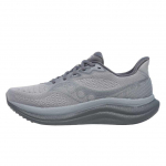 Saucony Triumph Victory 23 madalad jooksutossud meestele hall Saucony S21024-203 44.5 hall v&auml;rv