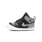 Jordan 1 Beebipapud Must Keskmine Hall I AT3745-013 18.5 white