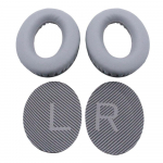 Pea k&uuml;lge kinnitatavad peakomplekti m&auml;luvahust k&otilde;rvapadjad, pehmed hingavad k&otilde;rvapadjad, mis &uuml;hilduvad h&otilde;bedane hall v&auml;rv