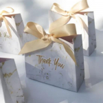 10 tk/partii Marmorist mustriga peo soosib kommikarbi pakend Mini kinkekotid pulmadeks Baby Showers Ait&auml;h Kikilipsu kinkekarp Other