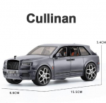 1/32 Rolls Royce Cullinan linnamaasturi automudeli m&auml;nguasjad survevalu sulamist simulatsioonis&otilde;idukid Helivalgusega autom&auml;nguasjad poistele, laste kollektsioonid hall v&auml;rv