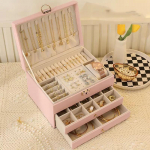 &Uuml;hev&auml;rviline lihtne hoiukarp, suure mahutavusega PU-nahast ehtekarp roosa