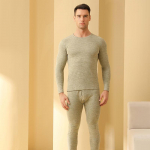 Meeste villase siidiga termopesu komplekt - V&auml;rviline s&uuml;gis-talvine aluskiht paaridele Men's 4XL (170-190 lbs)