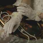 Naiste Pulma Pruudi L&uuml;hikesed Kindad V&otilde;rk T&auml;iss&otilde;rm L&auml;bipaistvad Helmed Vibu Randmepikkusega Kost&uuml;&uuml;m Balli Peokindad