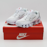 AR3566-100 Nike Shox TL Valge Maksimaalne Oranž Metallik H&otilde;be (Naiste omad) 6W gray