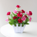 Kunstlikud potililled V&otilde;ltsaimed V&auml;lisaia Kodu potis punane