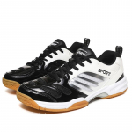 38-48 Lauatennise jalan&otilde;ud Treeningjalatsid Meeste &uuml;likerged sulgpallijalatsid Suured &Uuml;likerged libisemiskindlad golfikingad 39 must/valge