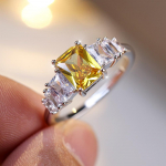 Temperamentne kollane tsirkoon ruudukujuline kiviga s&otilde;rmus naistele peoks, pulmadeks, aksessuaarid, statement ehted 6 kollane