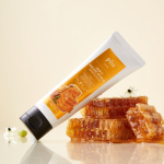 plu Soft Facial Scrub Honey & Sugar 100g orange