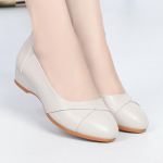 &Uuml;mmarguse varba madala suuga puhast v&auml;rvi vabaaja mitmek&uuml;lgsed lihtsad naiste pumbad, mugavad mitte v&auml;sinud jalad madala kontsaga kingad 35 valge