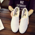 Moodsad Valged Tossud meeste vabaajajalatsid Slip-on L&otilde;uendjalatsid meeste Mokassiinid Mugavad Vulkaniseeritud Jalan&otilde;ud Meeste Treeningjalatsid Zapatos De Hombre 35 for women valge