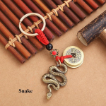 2025. aasta Hiina looma aasta madu v&otilde;tmehoidja ripats Puhast messingist 12 sodiaagist v&otilde;tmehoidja tarvikud Loomingulised naiste meeste kotividin V&otilde;luvad ehted uusaasta kingitused Snake