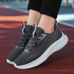 Uued Kerged ja Hingavad Spordijalatsid Meestele Igap&auml;evaseks Liikumiseks, Mugavad Jalutusk&auml;igukingad Paaridele ja Linnas Jalutamiseks 36 hall v&auml;rv